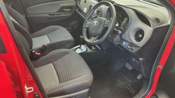 Toyota Yaris 1.5 VVT-h Icon E-CVT Euro 6 (s/s) 5dr