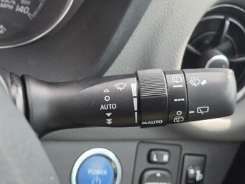 Toyota Yaris 1.5 VVT-h Icon E-CVT Euro 6 (s/s) 5dr