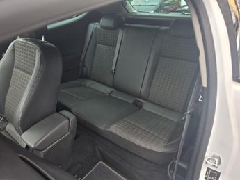 Vauxhall Astra GTC 1.4i Turbo SRi Auto Euro 6 3dr