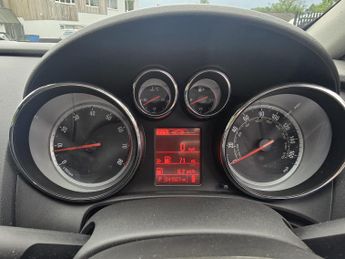 Vauxhall Astra GTC 1.4i Turbo SRi Auto Euro 6 3dr