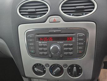 Ford Focus 1.6 Zetec 5dr
