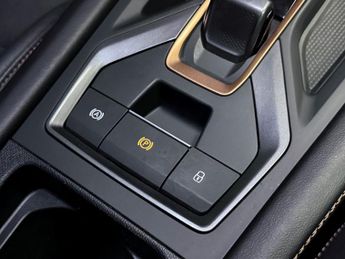 CUPRA Formentor 1.5 eHybrid 25.8kWh VZ1 SUV 5dr Petrol Plug-in Hybrid DSG Euro 6
