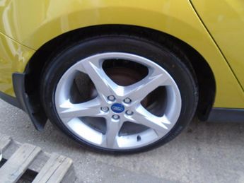 Ford Focus 1.6 Titanium Euro 5 5dr