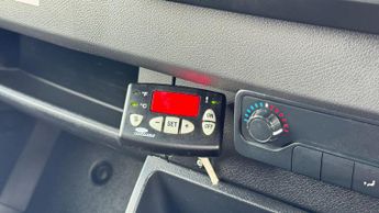 Mercedes-Benz Sprinter 2.0 315 CDI Progressive Chassis Cab 2dr Diesel G-Tronic RWD L2 E