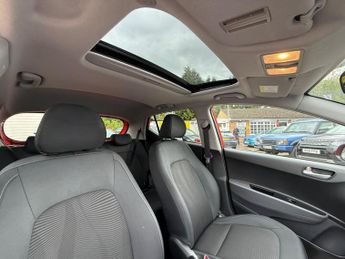 Hyundai i10 1.2 Premium SE Auto Euro 6 5dr