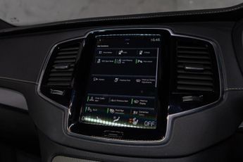 Volvo XC90 2.0h T8 Recharge 18.8kWh R-Design Pro SUV 5dr Petrol Plug-in Hyb