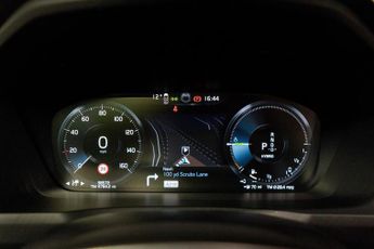 Volvo XC90 2.0h T8 Recharge 18.8kWh R-Design Pro SUV 5dr Petrol Plug-in Hyb