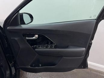 Kia Niro 1.6 GDi 2 DCT Euro 6 (s/s) 5dr
