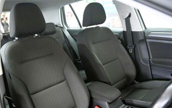VOLKSWAGEN GOLF 1.4 TSI BlueMotion Tech SE Nav Hatchback 5dr Petrol DSG Euro 6 (