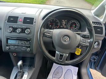 Volkswagen Touran 2.0 TDI BlueMotion Tech SE DSG Euro 5 (s/s) 5dr