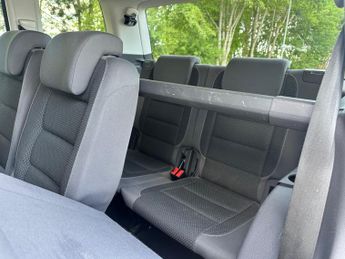 Volkswagen Touran 2.0 TDI BlueMotion Tech SE DSG Euro 5 (s/s) 5dr