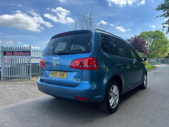 Volkswagen Touran 2.0 TDI BlueMotion Tech SE DSG Euro 5 (s/s) 5dr