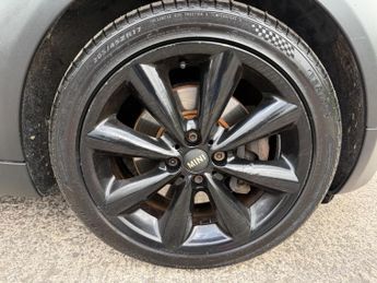 MINI Clubman 1.6 Cooper S Steptronic Euro 5 5dr