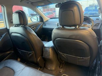 Hyundai ix35 2.0 CRDi SE 4WD Euro 5 5dr (Nav)