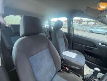 Ford Fiesta 1.25 Zetec Climate 5dr