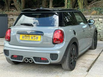 MINI Hatch 2.0 Cooper S Sport Steptronic Euro 6 (s/s) 3dr
