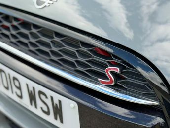 MINI Hatch 2.0 Cooper S Sport Steptronic Euro 6 (s/s) 3dr
