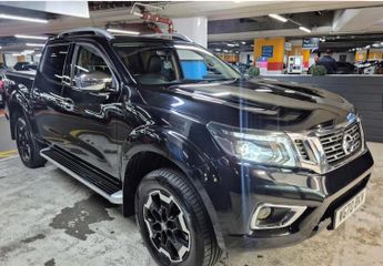 Nissan Navara 2.3 dCi Tekna 4WD Euro 6 (s/s) 4dr