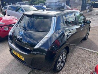 Nissan Leaf 24kWh Tekna Auto 5dr