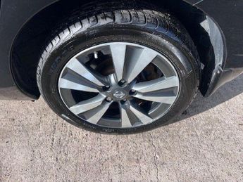 Nissan Leaf 24kWh Tekna Auto 5dr