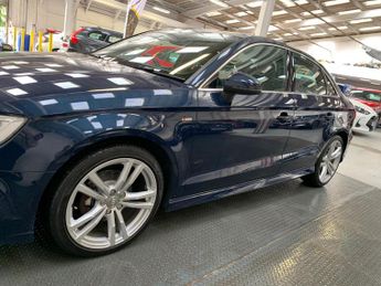 Audi A3 1.5 TFSI CoD 35 S line S Tronic Euro 6 (s/s) 4dr
