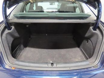 Audi A3 1.5 TFSI CoD 35 S line S Tronic Euro 6 (s/s) 4dr