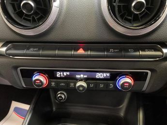 Audi A3 1.5 TFSI CoD 35 S line S Tronic Euro 6 (s/s) 4dr
