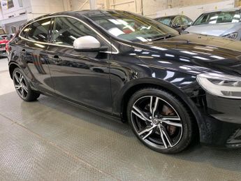 Volvo V40 1.5 T3 GPF R-Design Pro Auto Euro 6 (s/s) 5dr