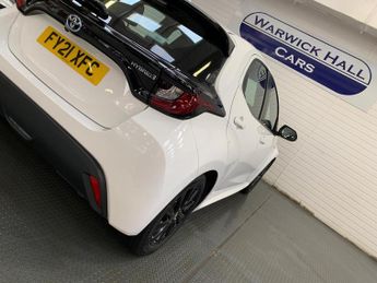 Toyota Yaris 1.5 VVT-h Icon E-CVT Euro 6 (s/s) 5dr