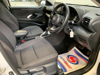 Toyota Yaris 1.5 VVT-h Icon E-CVT Euro 6 (s/s) 5dr