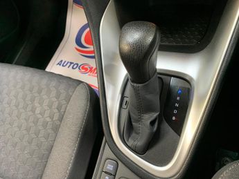 Toyota Yaris 1.5 VVT-h Icon E-CVT Euro 6 (s/s) 5dr