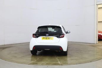 Toyota Yaris 1.5 VVT-h Icon E-CVT Euro 6 (s/s) 5dr