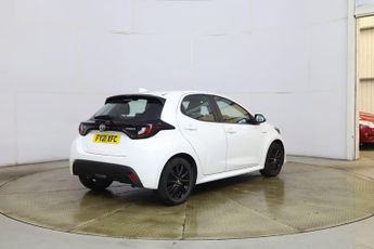 Toyota Yaris 1.5 VVT-h Icon E-CVT Euro 6 (s/s) 5dr