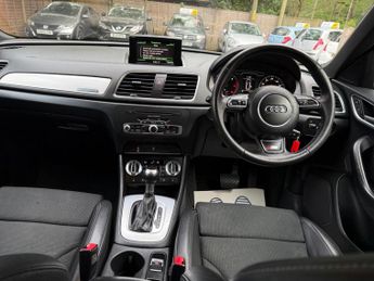 Audi Q3 2.0 TDI S line S Tronic quattro Euro 5 (s/s) 5dr