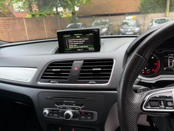 Audi Q3 2.0 TDI S line S Tronic quattro Euro 5 (s/s) 5dr