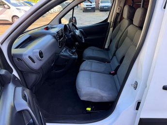 Citroen Berlingo 1.6 HDi 625 LX Panel Van 5dr Diesel Manual L1 (Euro 5) (133 g/km