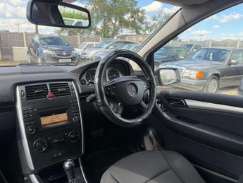 Mercedes-Benz B Class 1.5 B160 SE CVT 5dr