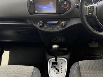 Toyota Yaris 1.5 VVT-h Icon E-CVT Euro 6 5dr