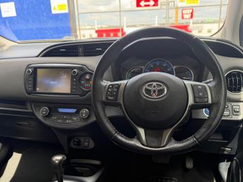 Toyota Yaris 1.5 VVT-h Icon E-CVT Euro 6 5dr