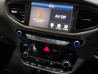Hyundai IONIQ 28kWh Premium Auto 5dr