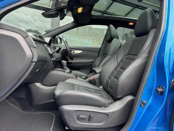 Nissan Qashqai 1.2 DIG-T Tekna+ XTRON Euro 6 (s/s) 5dr