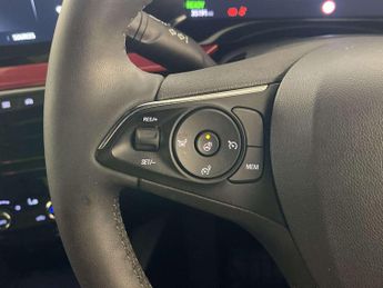 Vauxhall Mokka Electric 50kWh GS SUV 5dr Electric Auto (136 ps)