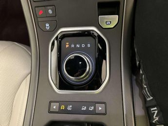 Land Rover Range Rover Evoque 2.0 TD4 HSE Dynamic SUV 5dr Diesel Auto 4WD Euro 6 (s/s) (180 ps