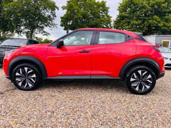 Nissan Juke 1.0 DIG-T Acenta Premium DCT Auto Euro 6 (s/s) 5dr