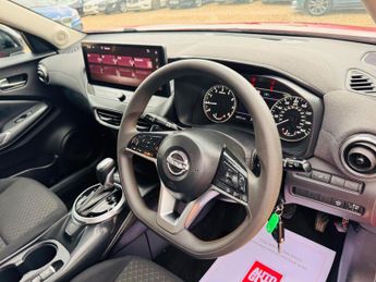 Nissan Juke 1.0 DIG-T Acenta Premium DCT Auto Euro 6 (s/s) 5dr