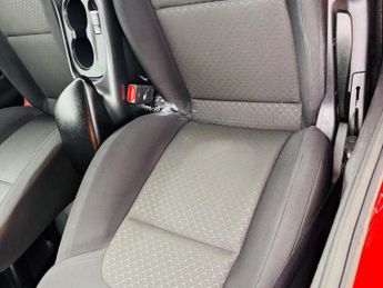 Nissan Juke 1.0 DIG-T Acenta Premium DCT Auto Euro 6 (s/s) 5dr