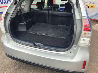 Toyota Prius 1.5 CVT 4dr