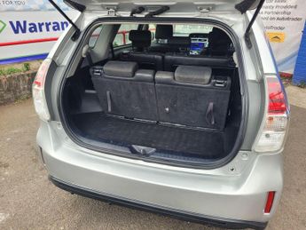 Toyota Prius 1.5 CVT 4dr
