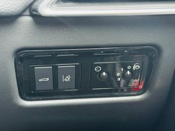 Jaguar XE 2.0d Prestige Auto Euro 6 (s/s) 4dr