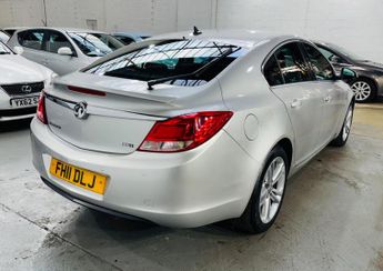 Vauxhall Insignia 2.0 CDTi SRi Nav Auto Euro 5 5dr